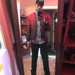 Meet your Posher, Bernard